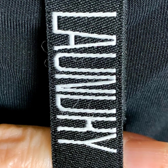 LAUNDRY🇺🇸by SHELLI SEAGAL🇺🇸VINTAGE - Picture 5 of 10